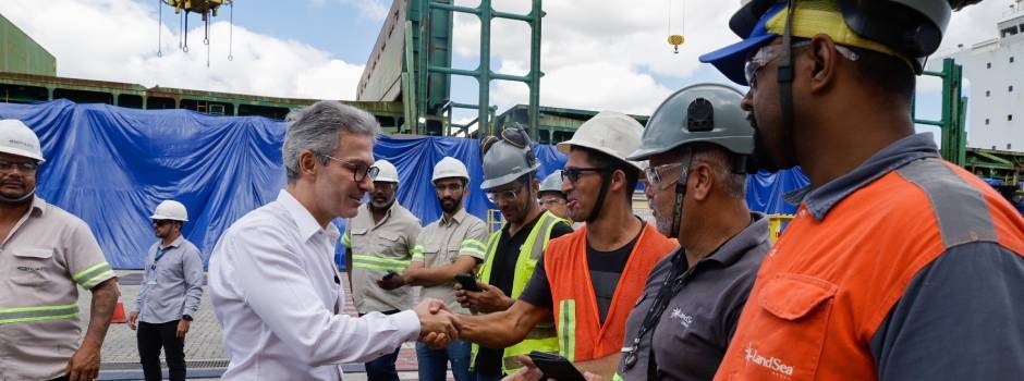 Minas Gerais começa o envio de lítio do Vale do Jequitinhonha para fora do Brasil